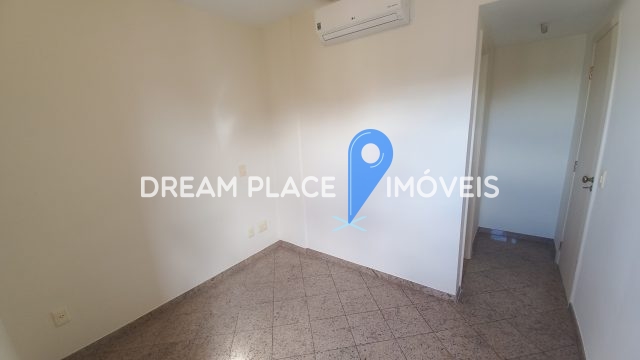 Apartamento com 3 dormitórios, 1 suíte,  andar alto,  a 350 metros da estação São Judas do metrô