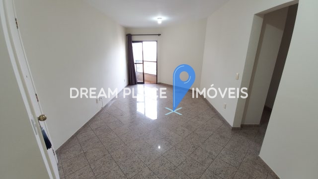 Apartamento com 3 dormitórios, 1 suíte,  andar alto,  a 350 metros da estação São Judas do metrô