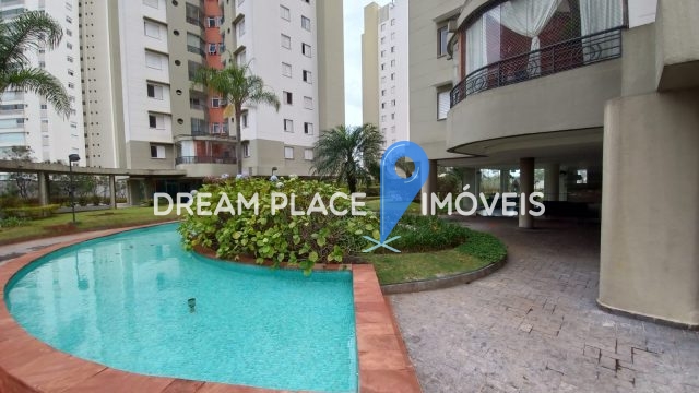 Apartamento à venda na cobertura com piscina privativa. São 96m², 2 quartos e 2 vagas