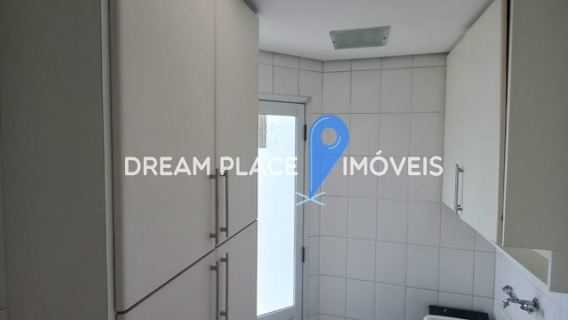 Apartamento à venda na cobertura com piscina privativa. São 96m², 2 quartos e 2 vagas