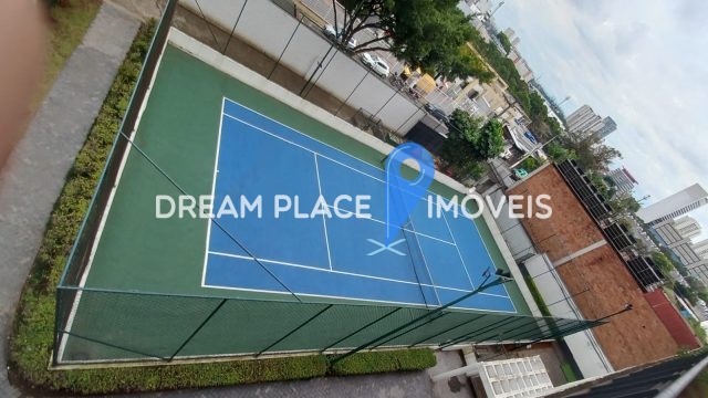 Apartamento à venda na cobertura com piscina privativa. São 96m², 2 quartos e 2 vagas