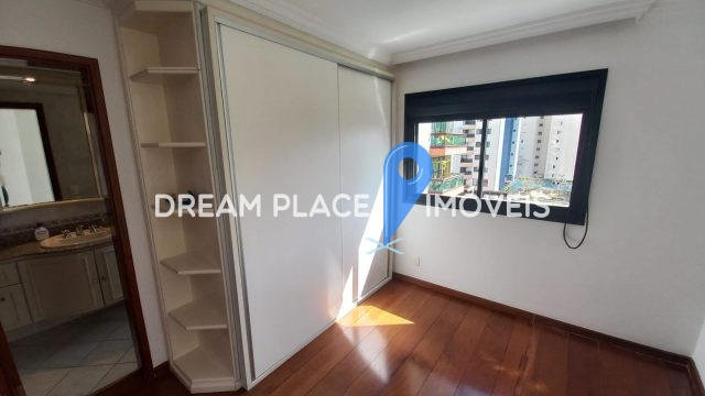 Apartamento à venda em Chácara Klabin por R$ 2.500.000 com 186m², 4 quartos, 4 vagas, 3 suítes