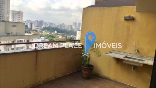 Apartamento Duplex, modernizado, 73 m², 2 suítes, 2 vagas, varanda gourmet e sacada Vila Mariana