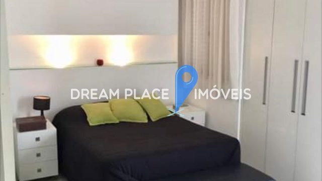 Apartamento Duplex, modernizado, 73 m², 2 suítes, 2 vagas, varanda gourmet e sacada Vila Mariana