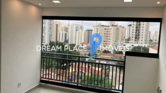 Apartamento localizado na Chácara Inglesa, próximo da estação Praça da Árvore, tem 50 m² e possui 2 dormitórios, sendo 1 suíte